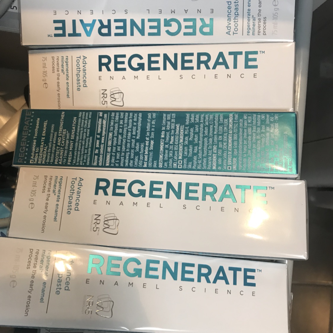 黑五囤的牙膏