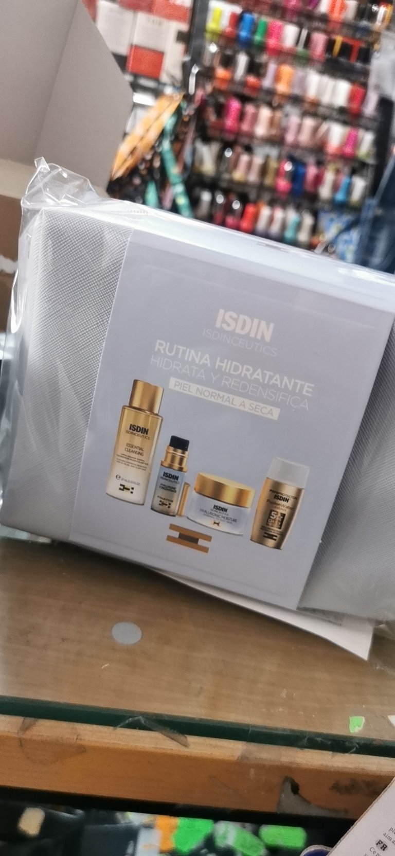 isdin