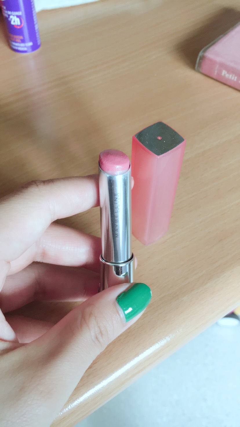 完结撒花🌸终于有一只口红快要用到底了!!