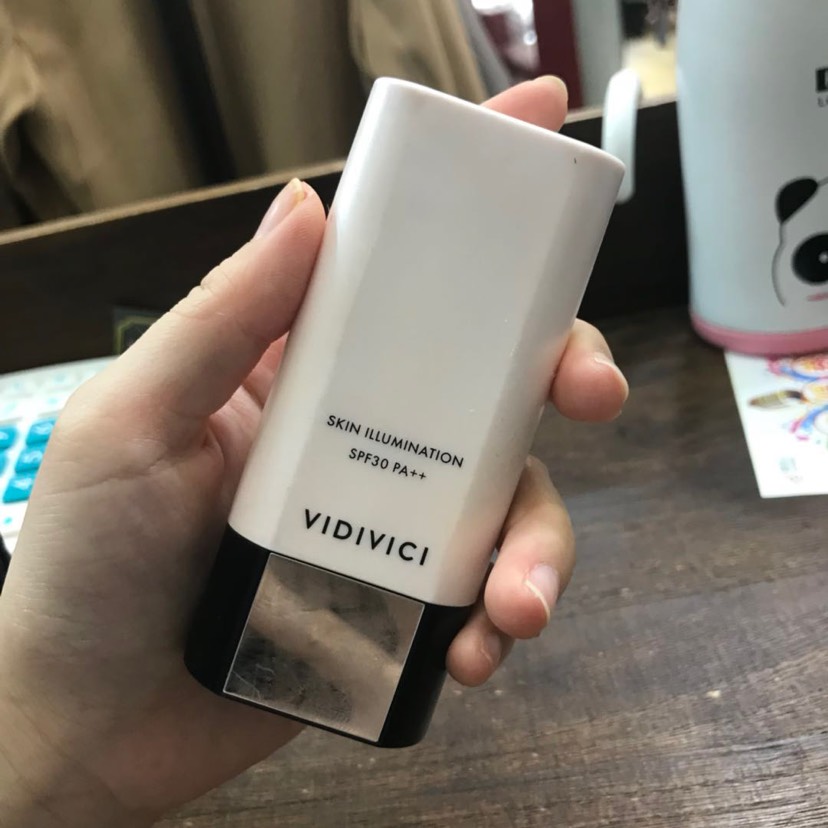 VIDIVICI光彩美肌隔离乳