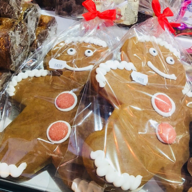 你们的...姜饼人？？😃