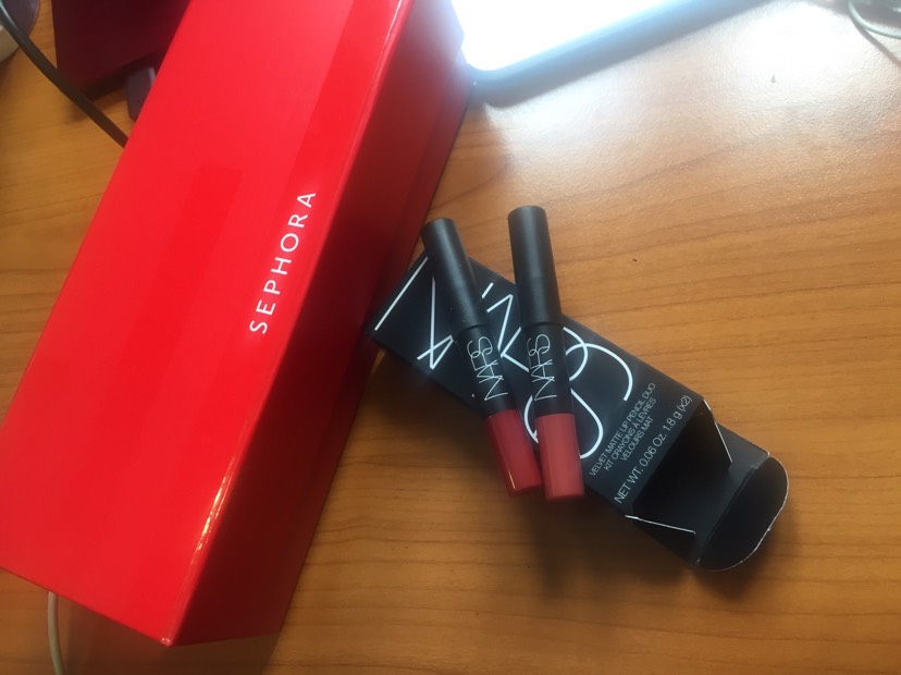 最喜欢这种小支装的Nars