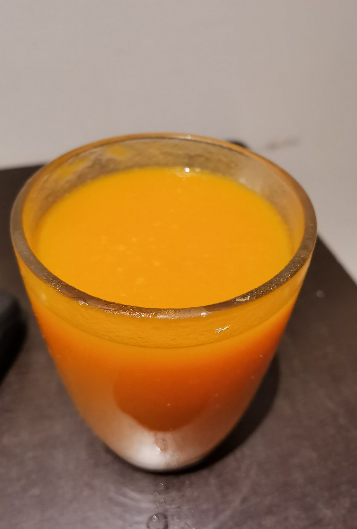 当然是投给广式月饼