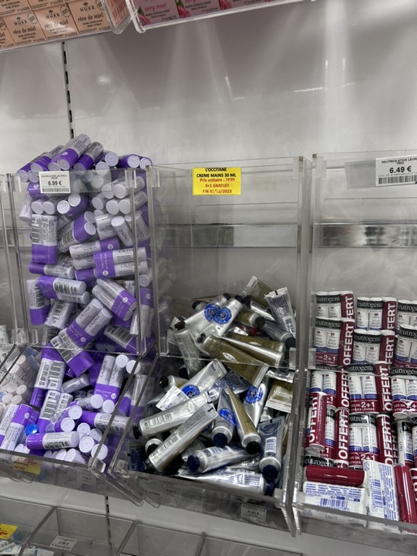 Pharmacie Monge的欧舒丹护手霜在打折！