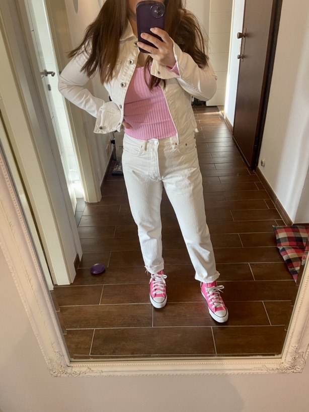 秋冬穿搭高利用率单品——白裤子