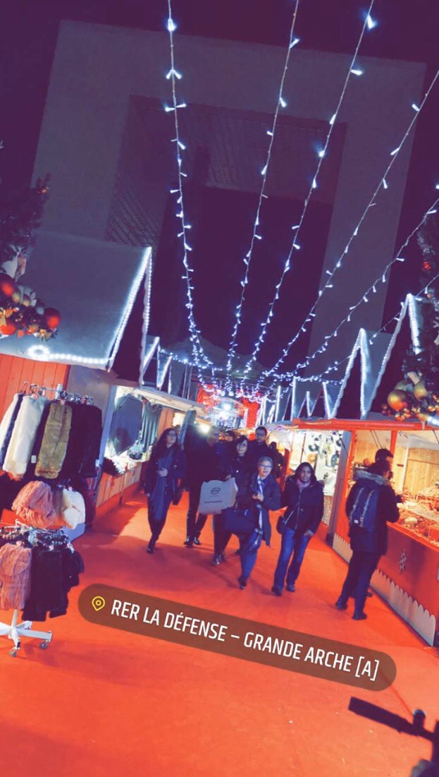 ladefense圣诞集市