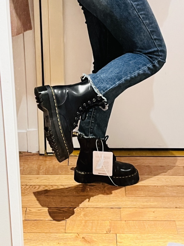 一分钱姐妹们，请帮忙抉择一下！