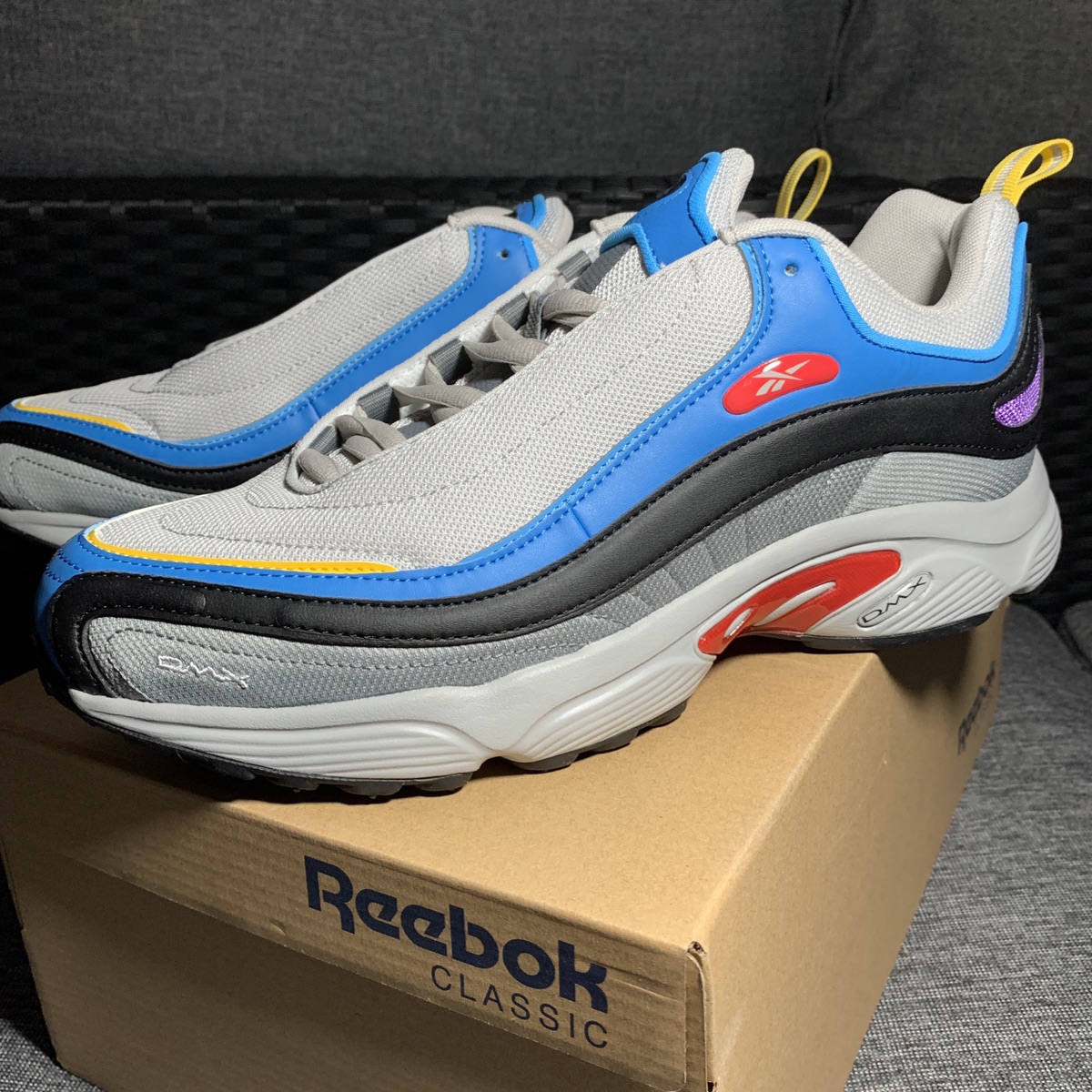 闲置全新reebok