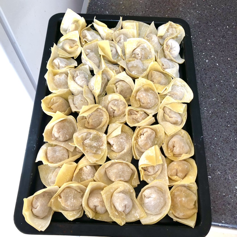 吃馄饨啦