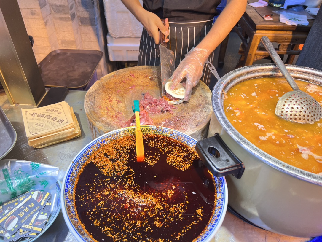 太喜欢国内的烟火气息了