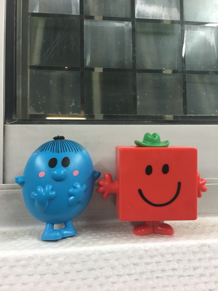蠢萌蠢萌的金拱门玩具