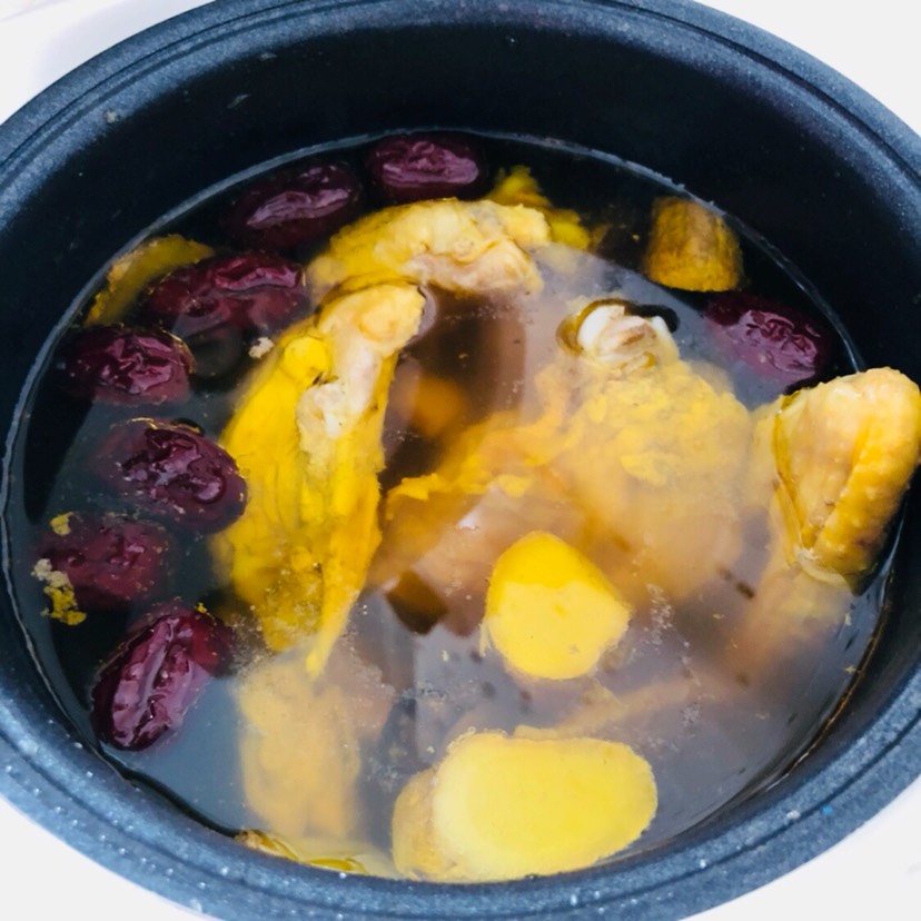 边喝鸡汤边看决赛！