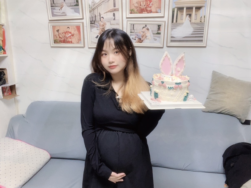 跟一分钱同月生日呢