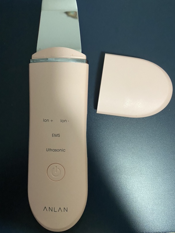 电子产品大赏｜黑头铲：不会撑大毛孔➕一机四用