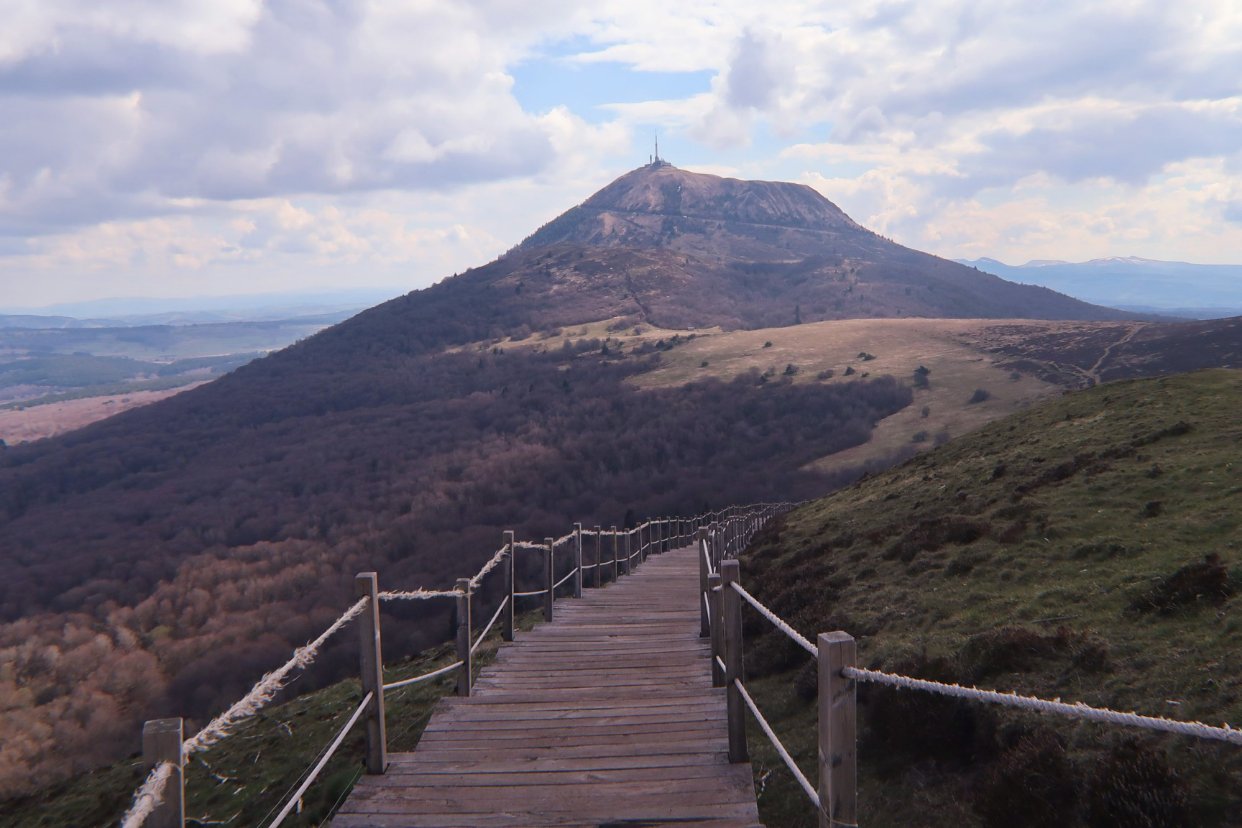 Puy de Pariou一日徒步