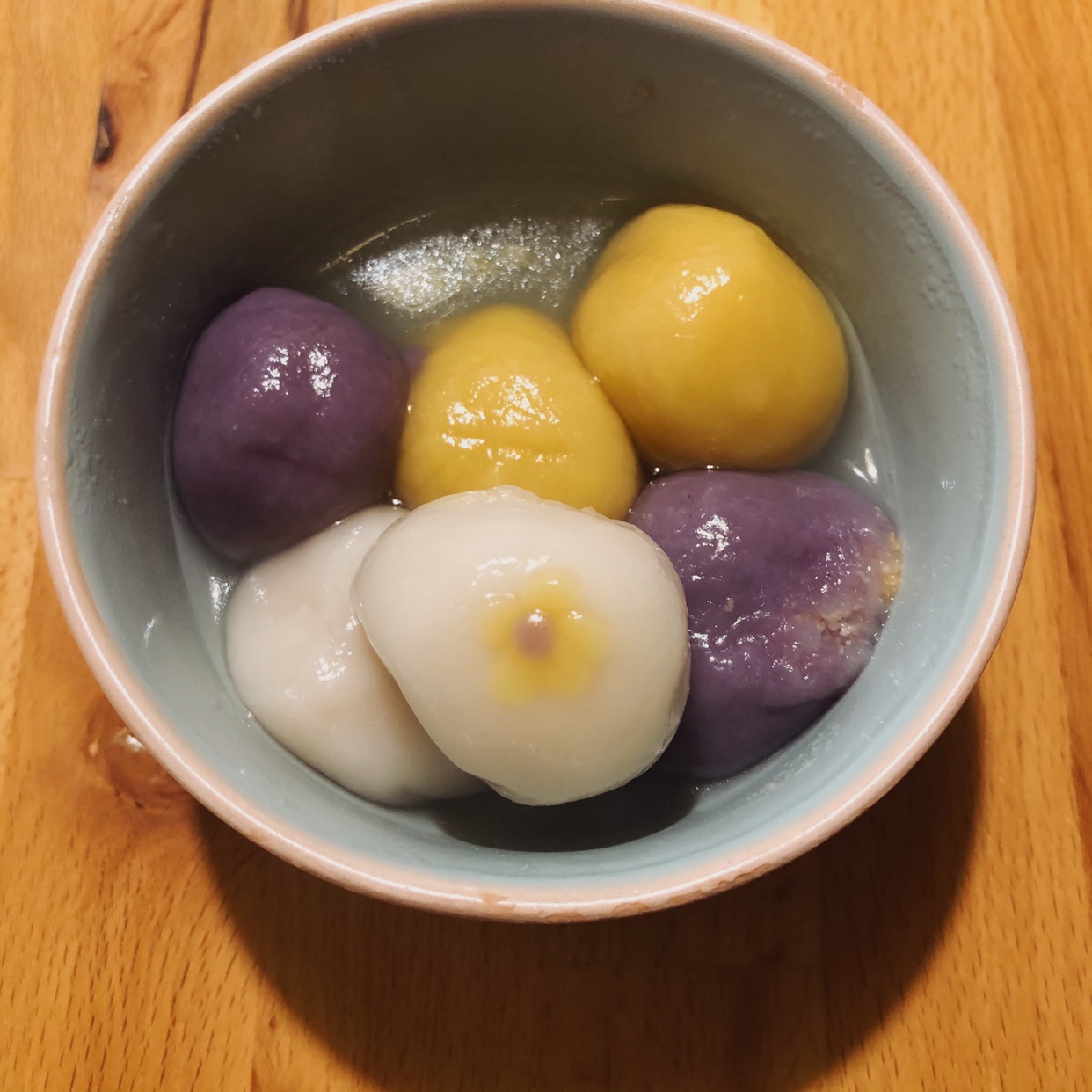 今年学会自己做汤圆儿啦