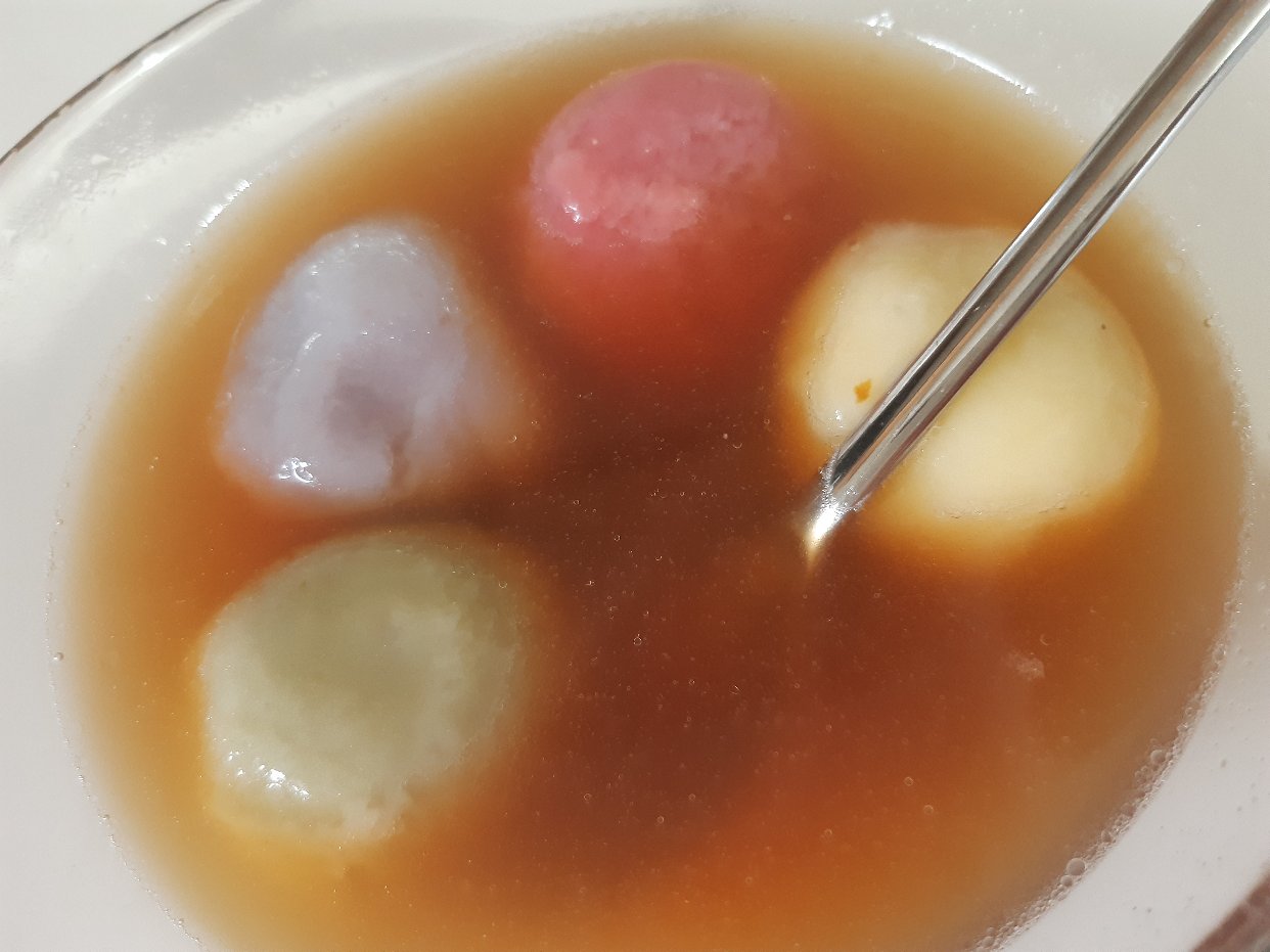 四色汤圆