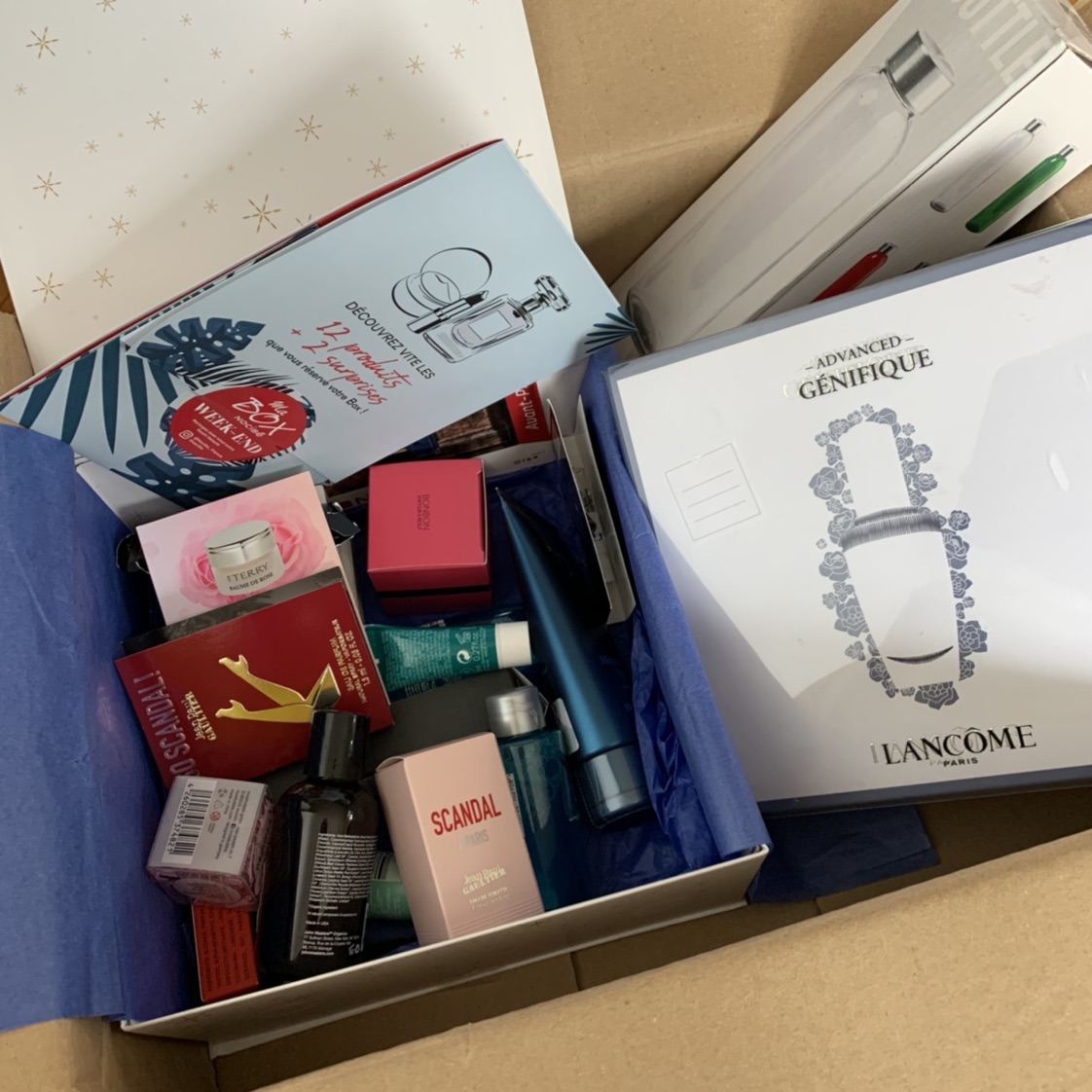 薅到69欧的兰蔻小黑瓶套装 还➕送16个小样赠品！！！