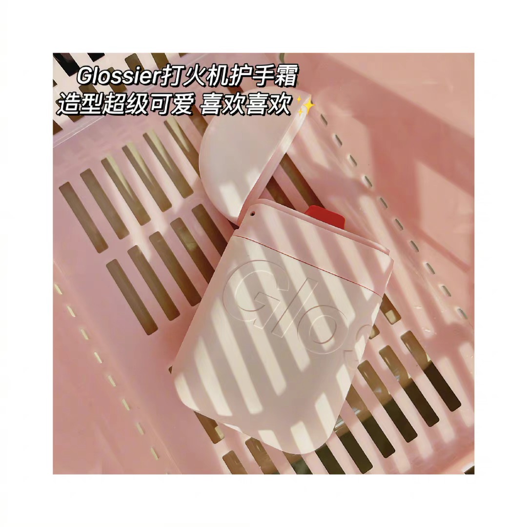 Glossier|阿花花酱拍的护手霜真的好看诶