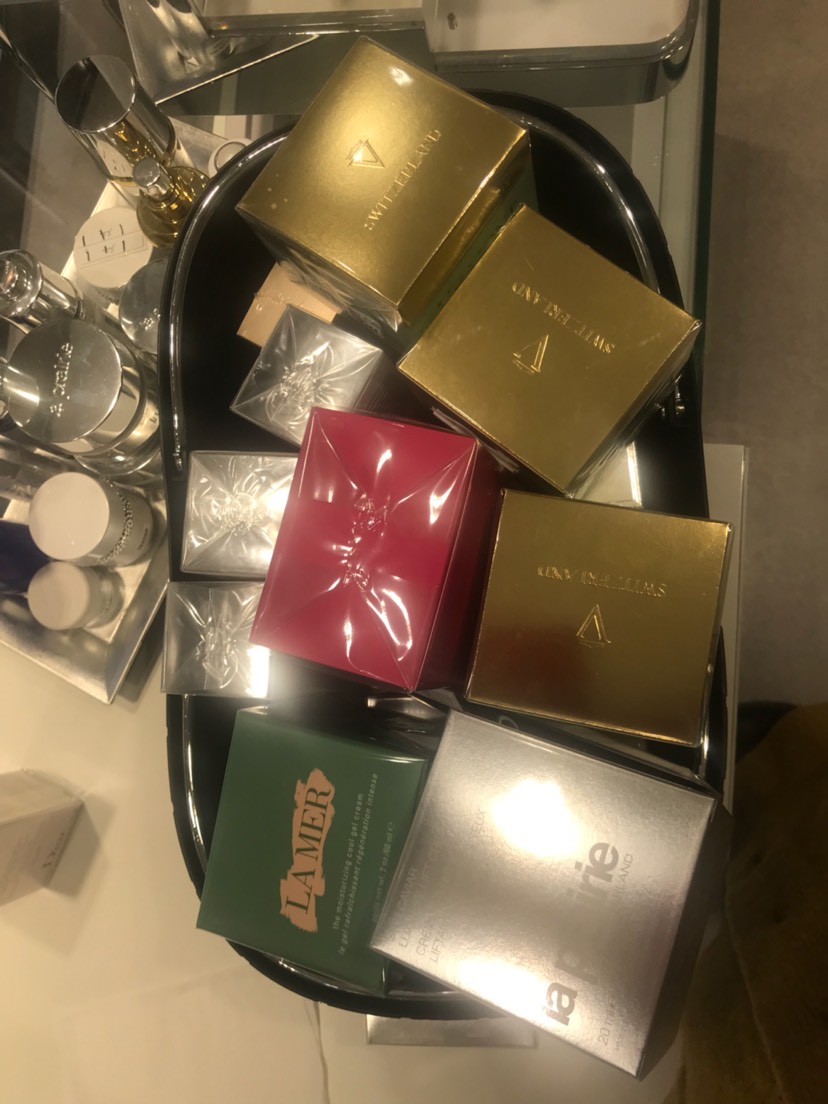 请问戴高乐t2e有宝格里diorgucci的包嘛