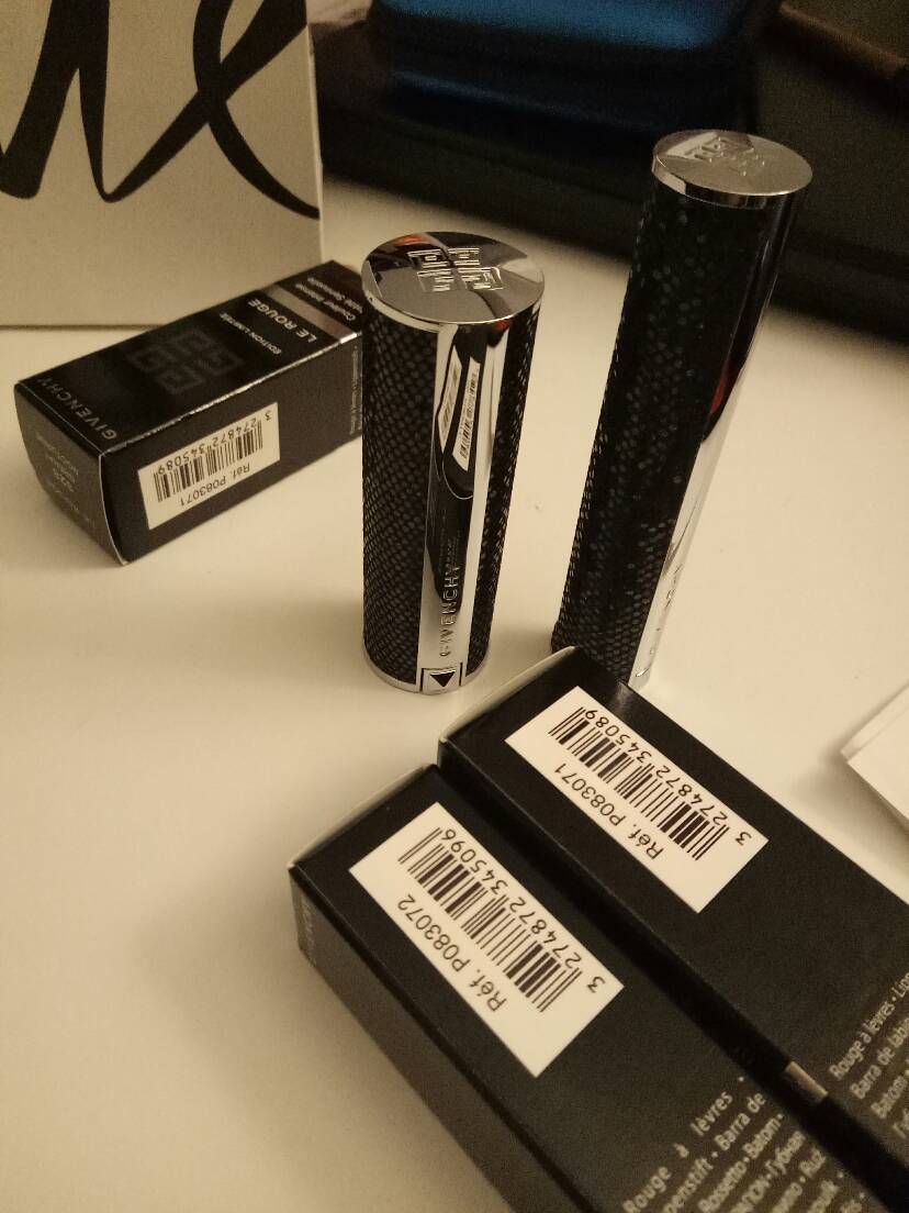 纪梵希圣诞限量328 306