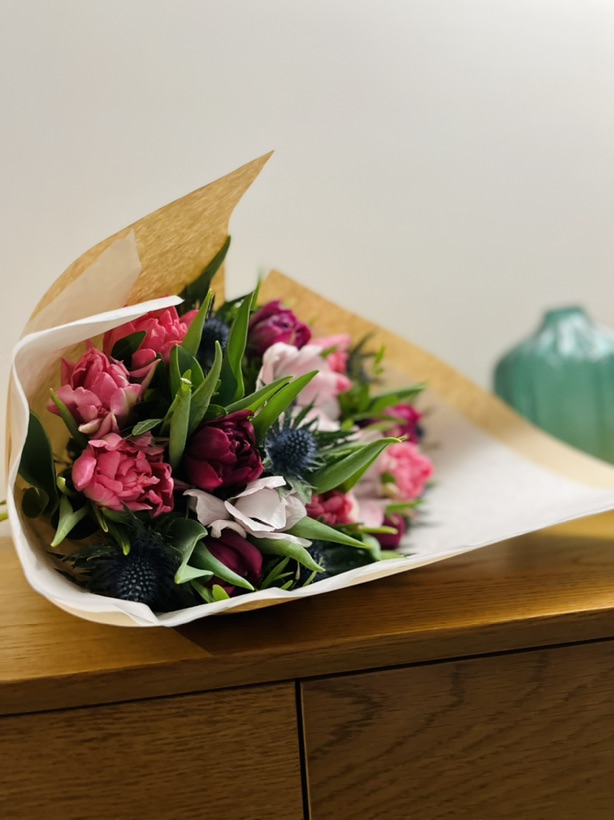 过节收到的花都开好了么？