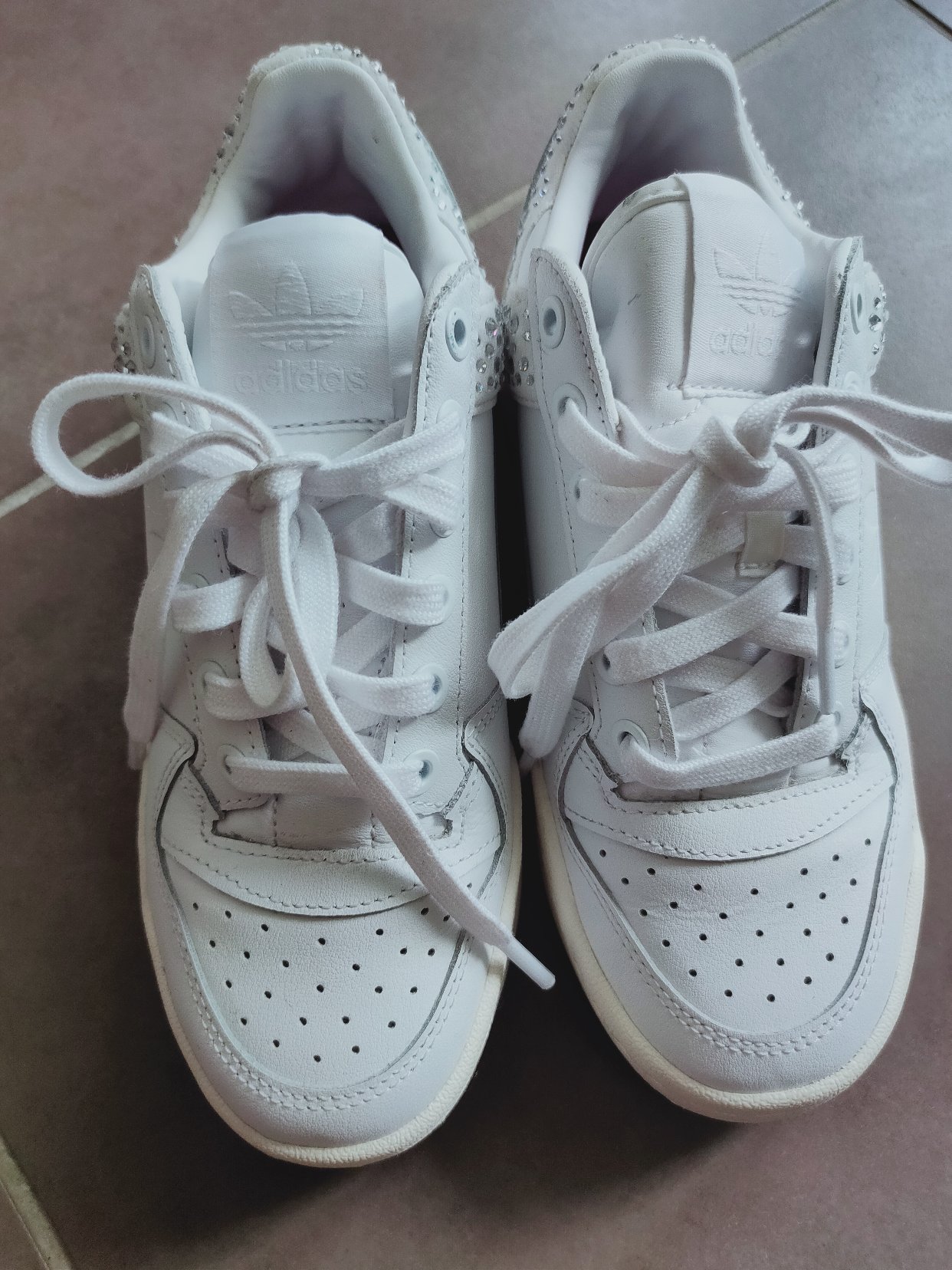 出36码adidas鞋