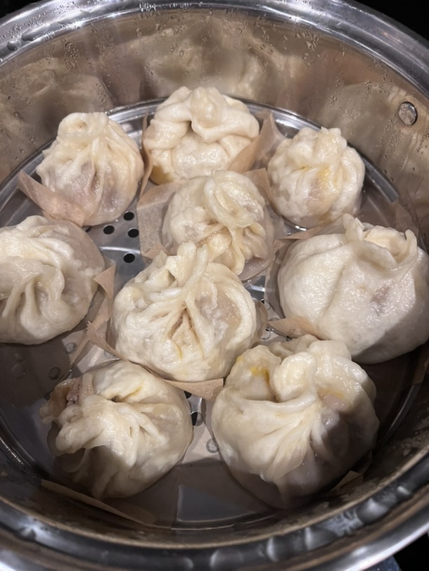蒸包子