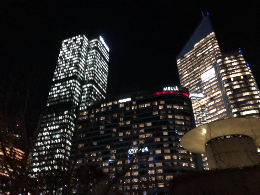 发张la defense 