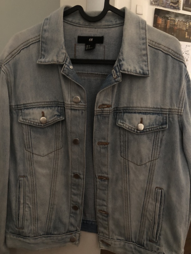 出闲置衣服