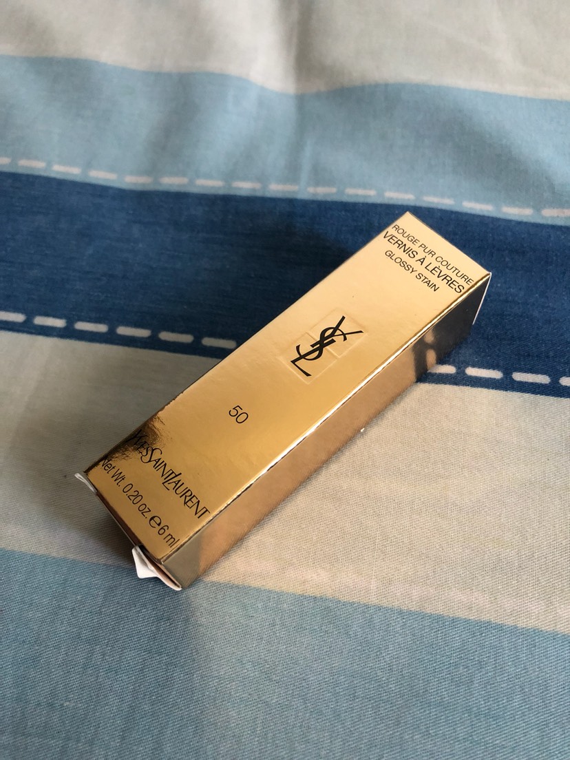 丝芙兰打折买的ysl50号唇釉