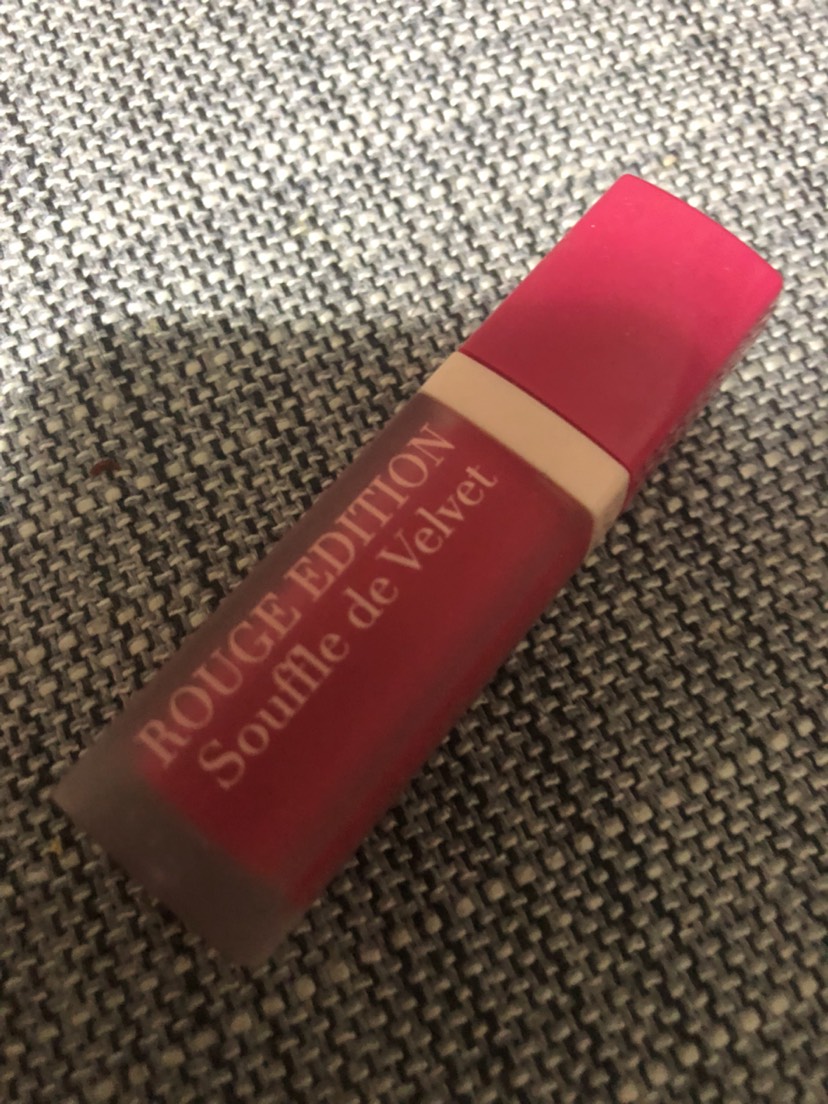 妙巴黎的口红很好用的