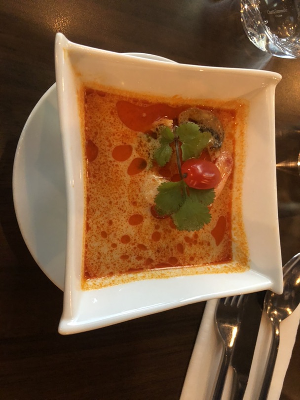 巴黎的高级泰餐厅moom mam