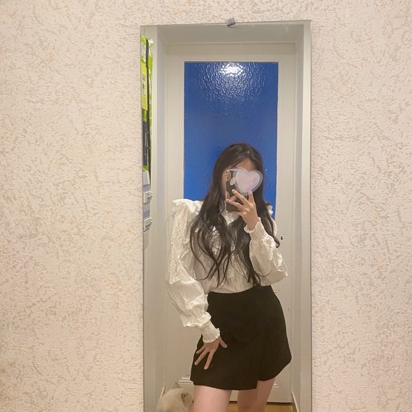 UR百搭小黑裙我可太喜欢了💕