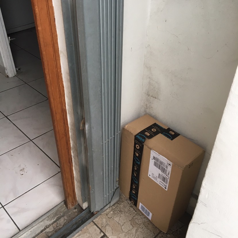 被亚马逊直接扔在家门口的brita大礼包