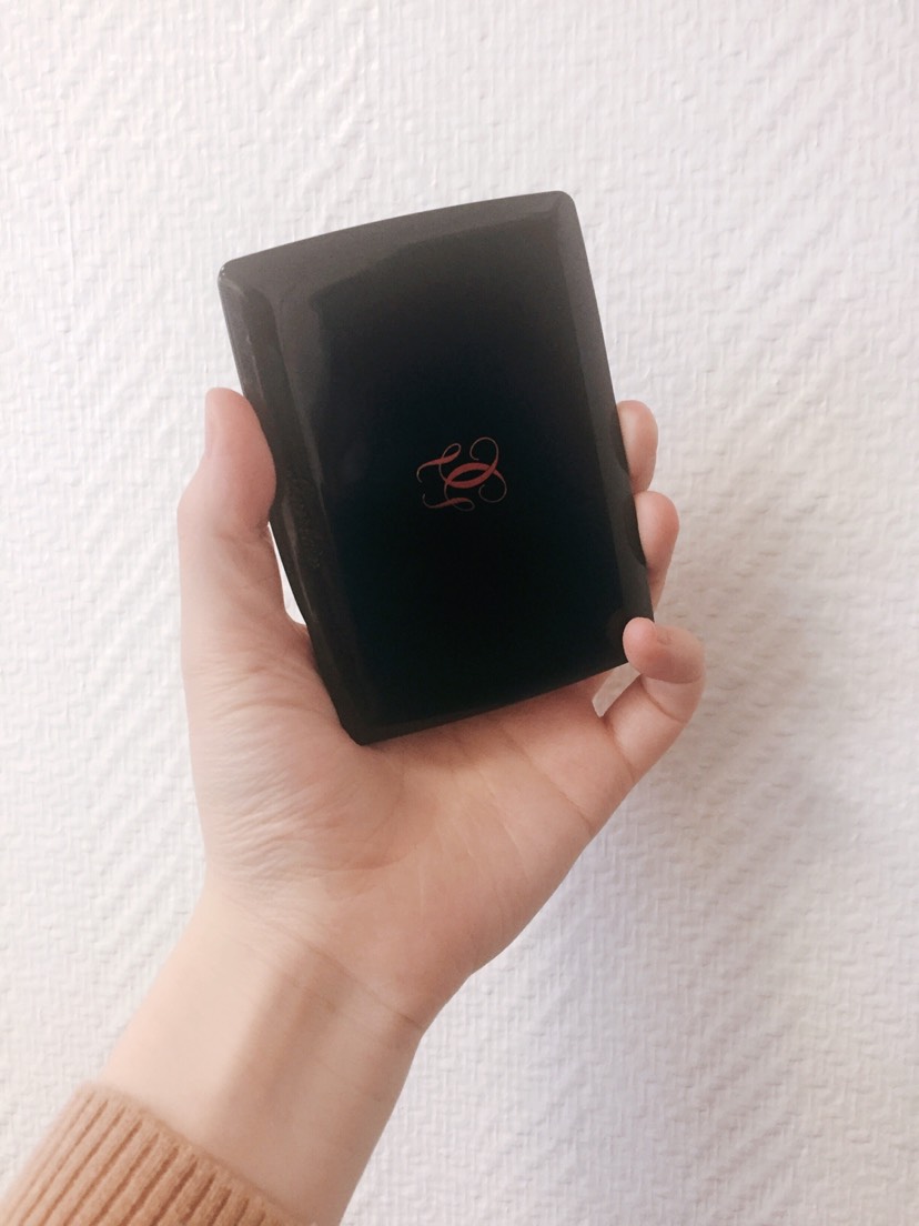 娇兰丝柔亲肤粉饼 油皮挚爱
