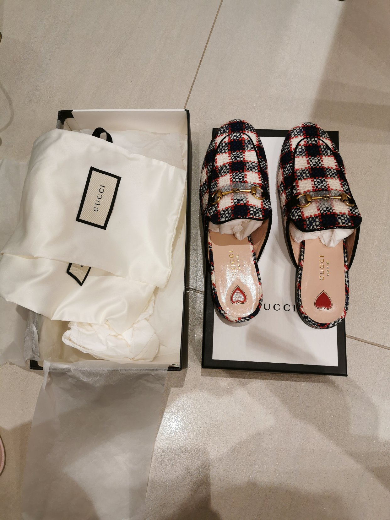 全新Gucci拖鞋