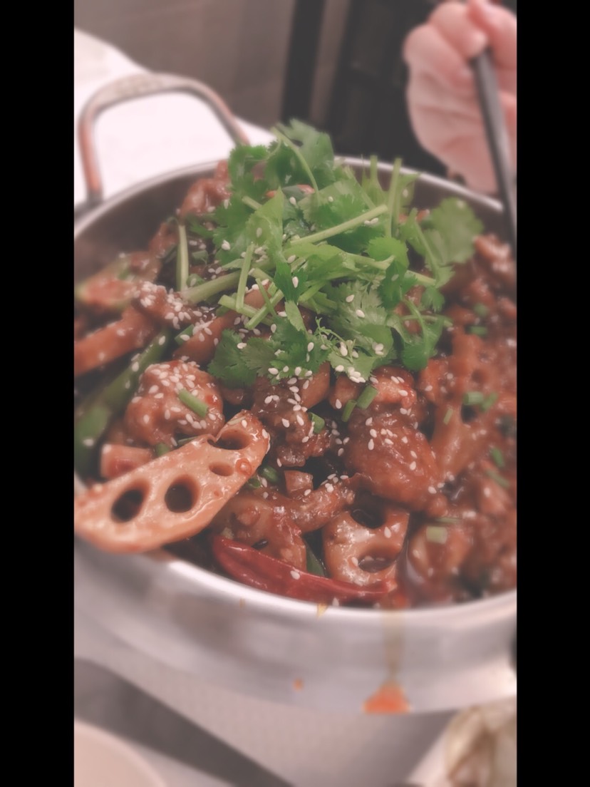 来滋味云南一欧换米线啦哈哈哈