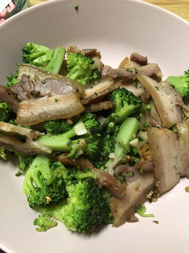 西兰花🥦炒腊肉