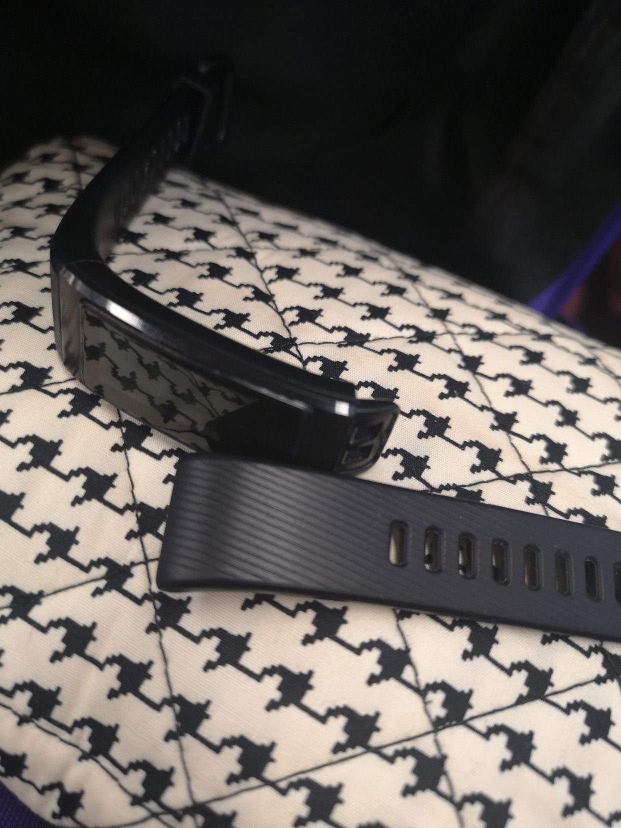 华为手表保修吗？