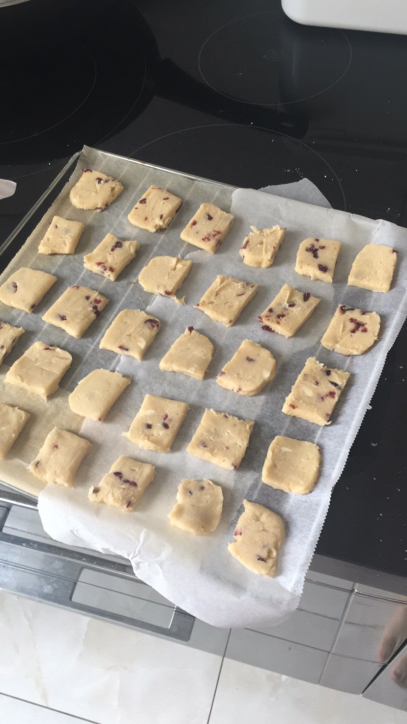 哼 你算哪块小饼干🍪～