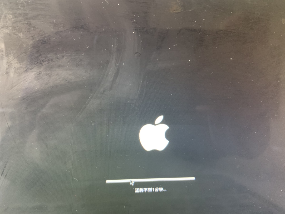 MacBook更新卡机了