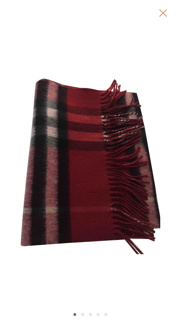 全新Burberry围巾🧣