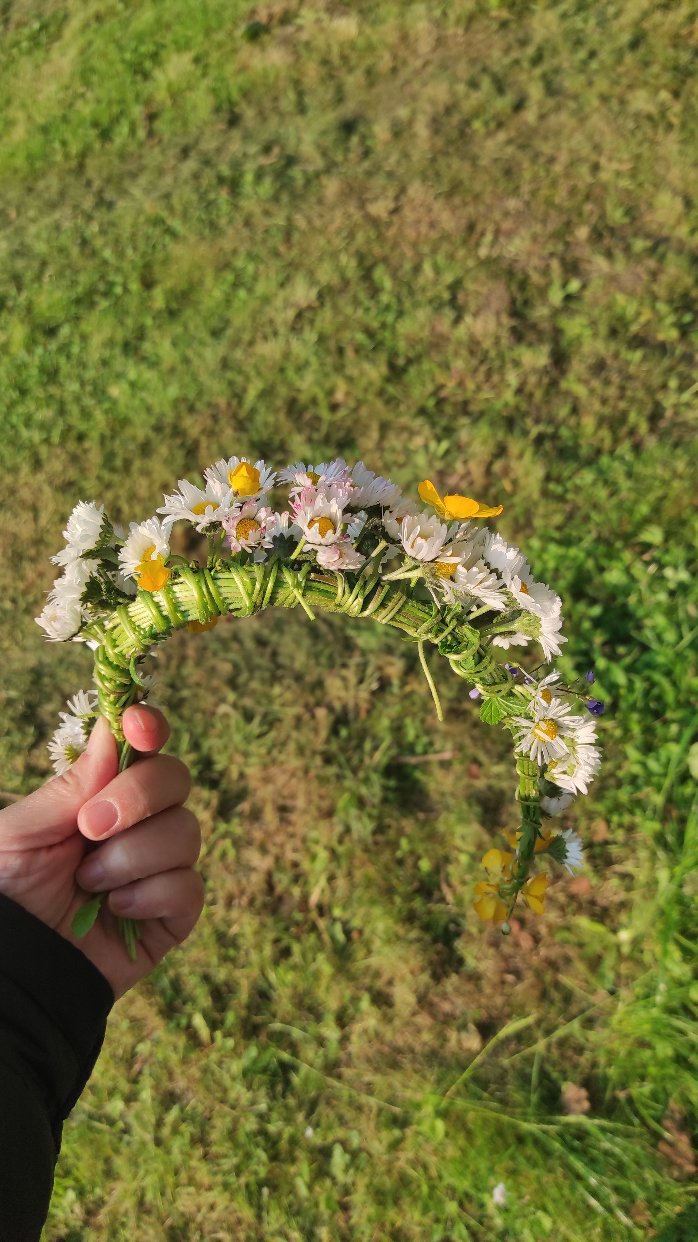 编一个美美的春天的花环