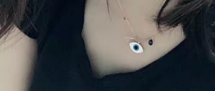 恶魔之眼好看。