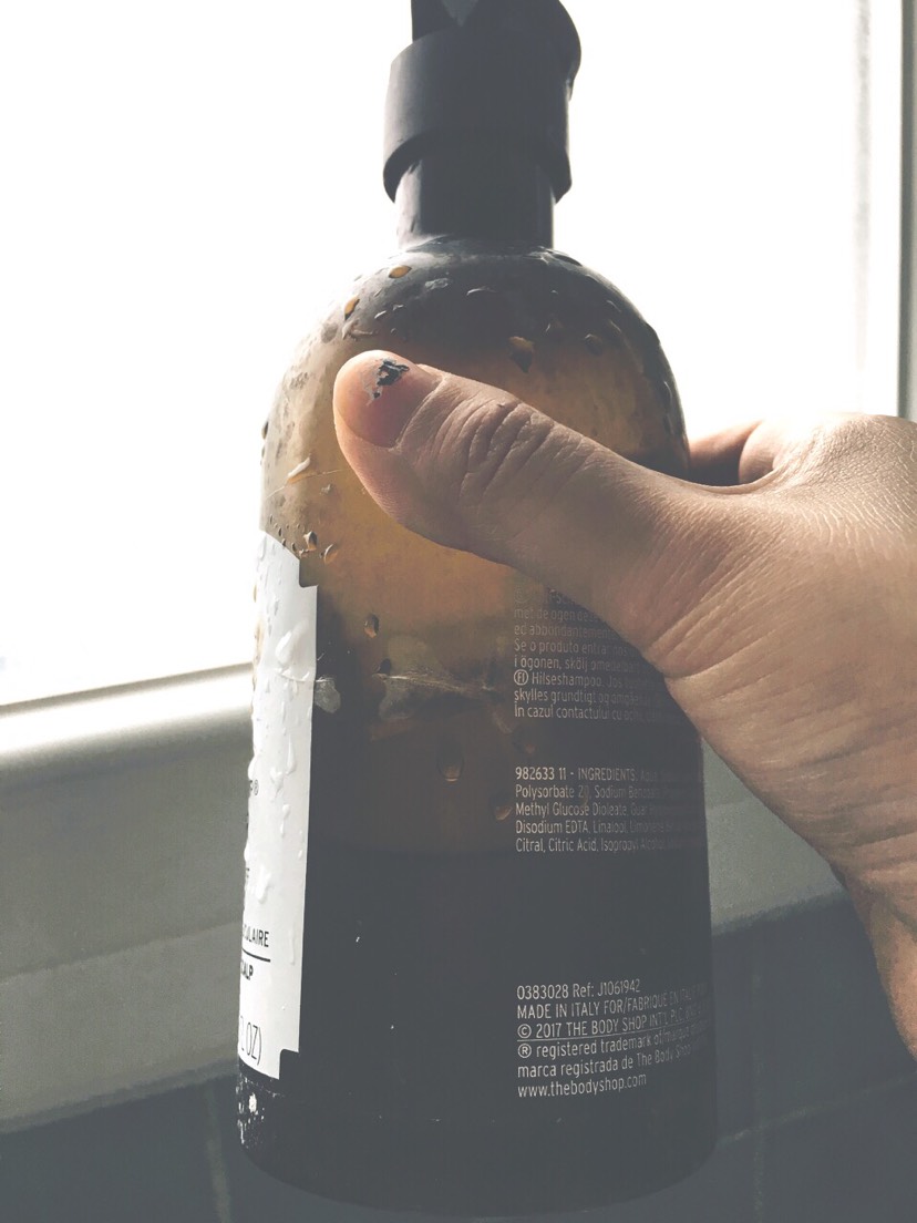 The body shop 生姜洗发水 用了不掉发久了还生发