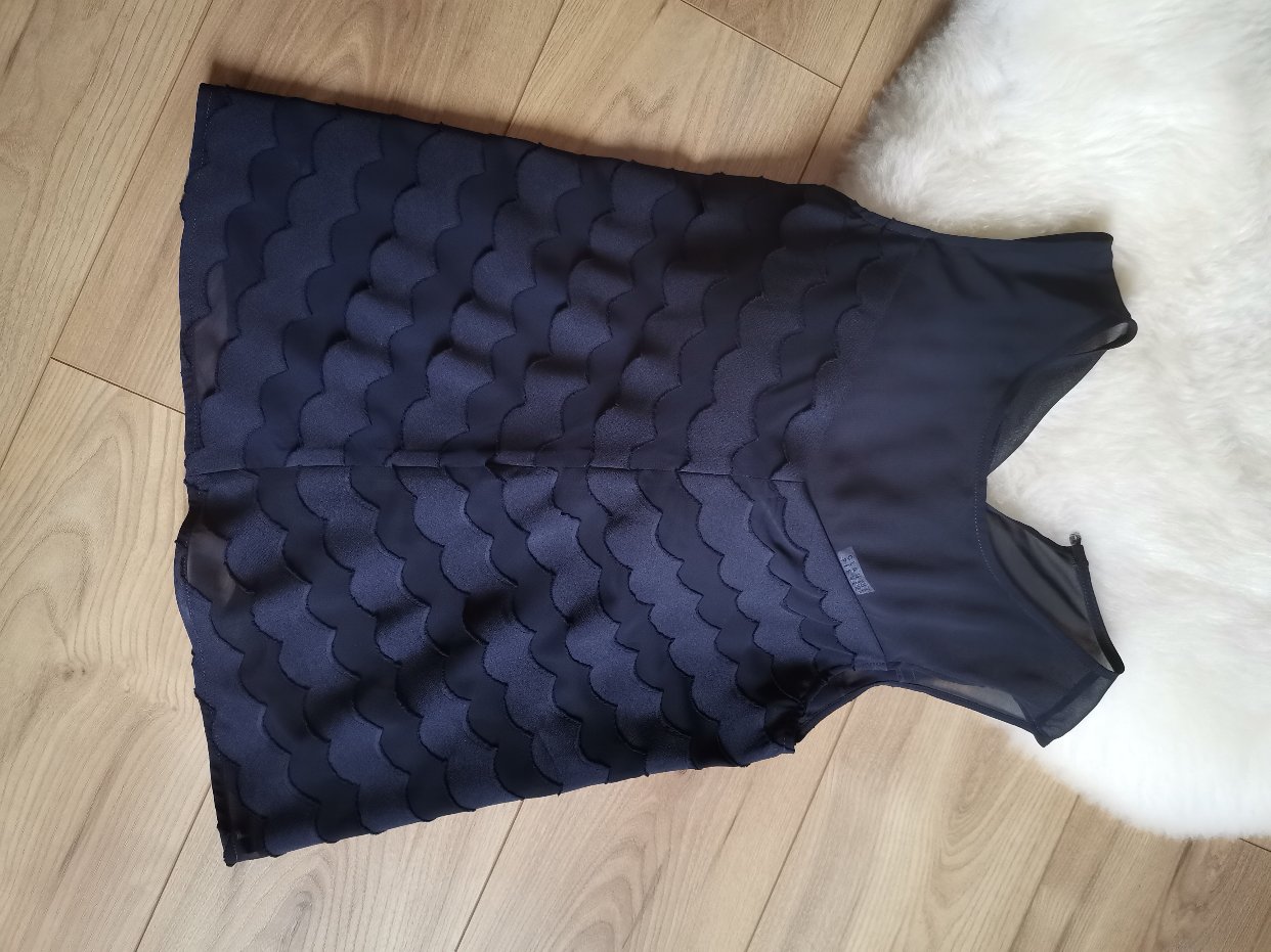 全新无袖claudie pierlot