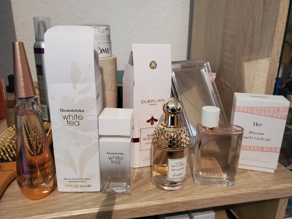 出閒置香水