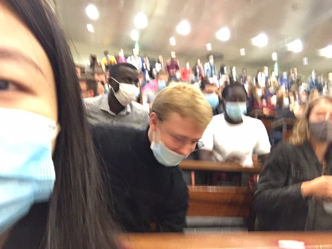 开学第二天就取消上课