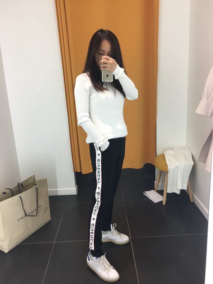 能穿童装真是省钱大法